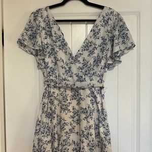 Cute Spring-y White and Blue Floral Short Skater Dress